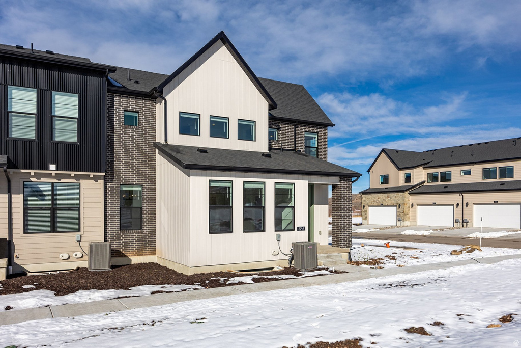 3043 CLOVER CT #313 Kamas, UT 84036