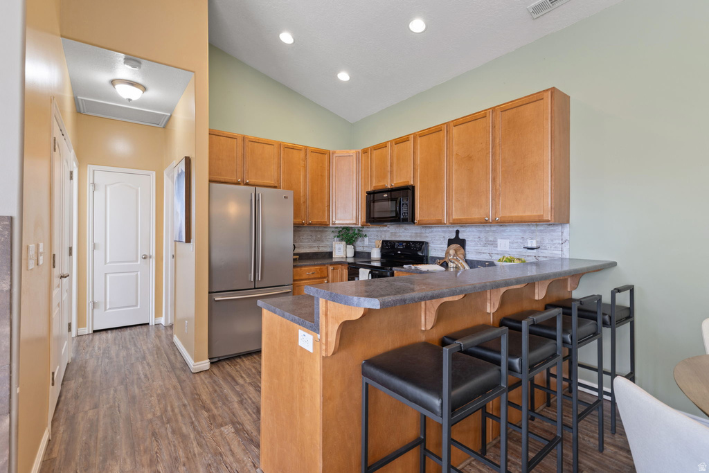 1102 W KENSINGTON DR North Salt Lake, UT 84054