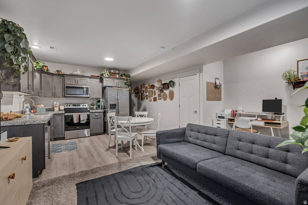 7275 N CLEAR WAY Eagle Mountain, UT 84005