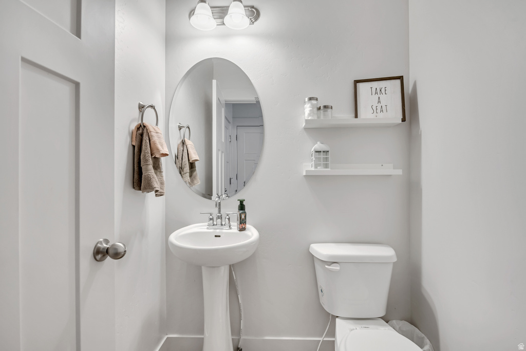 7275 N CLEAR WAY Eagle Mountain, UT 84005