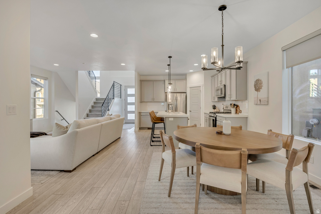 2321 N SUNMORE WAY Lehi, UT 84048