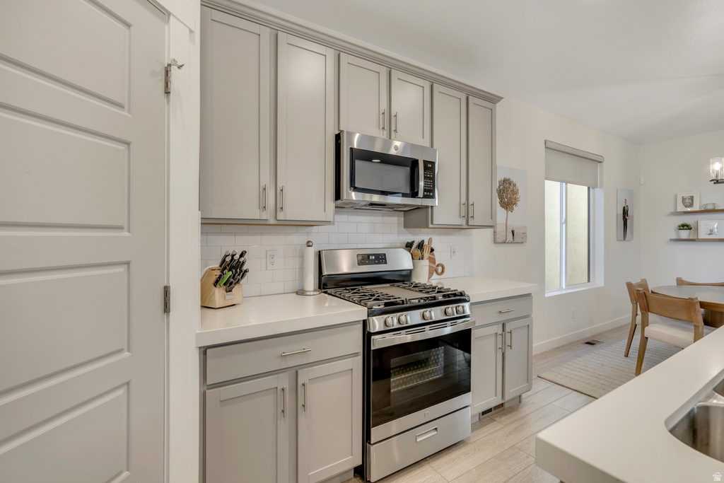 2321 N SUNMORE WAY Lehi, UT 84048