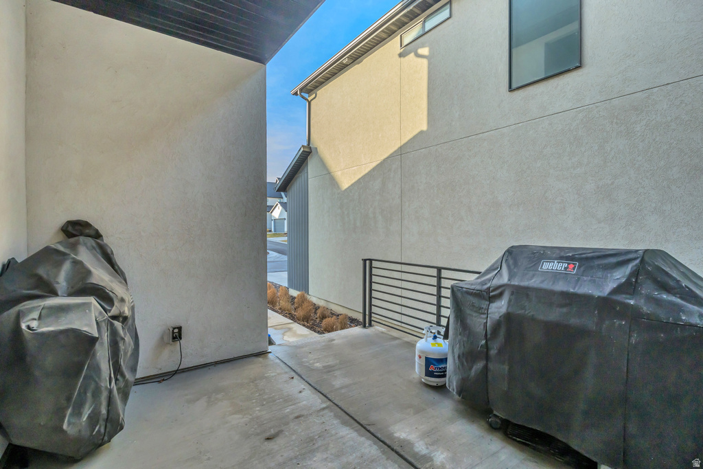 2321 N SUNMORE WAY Lehi, UT 84048