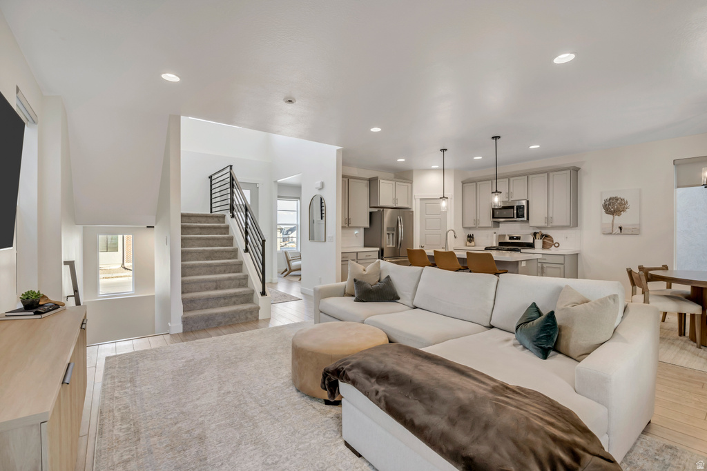 2321 N SUNMORE WAY Lehi, UT 84048