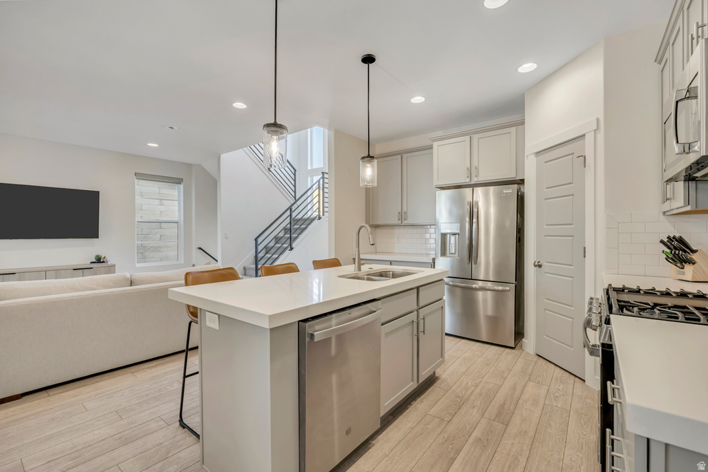 2321 N SUNMORE WAY Lehi, UT 84048