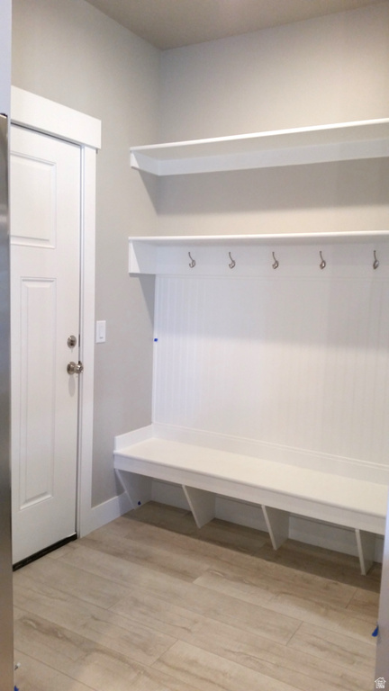 1884 W 950 N Farmington, UT 84025