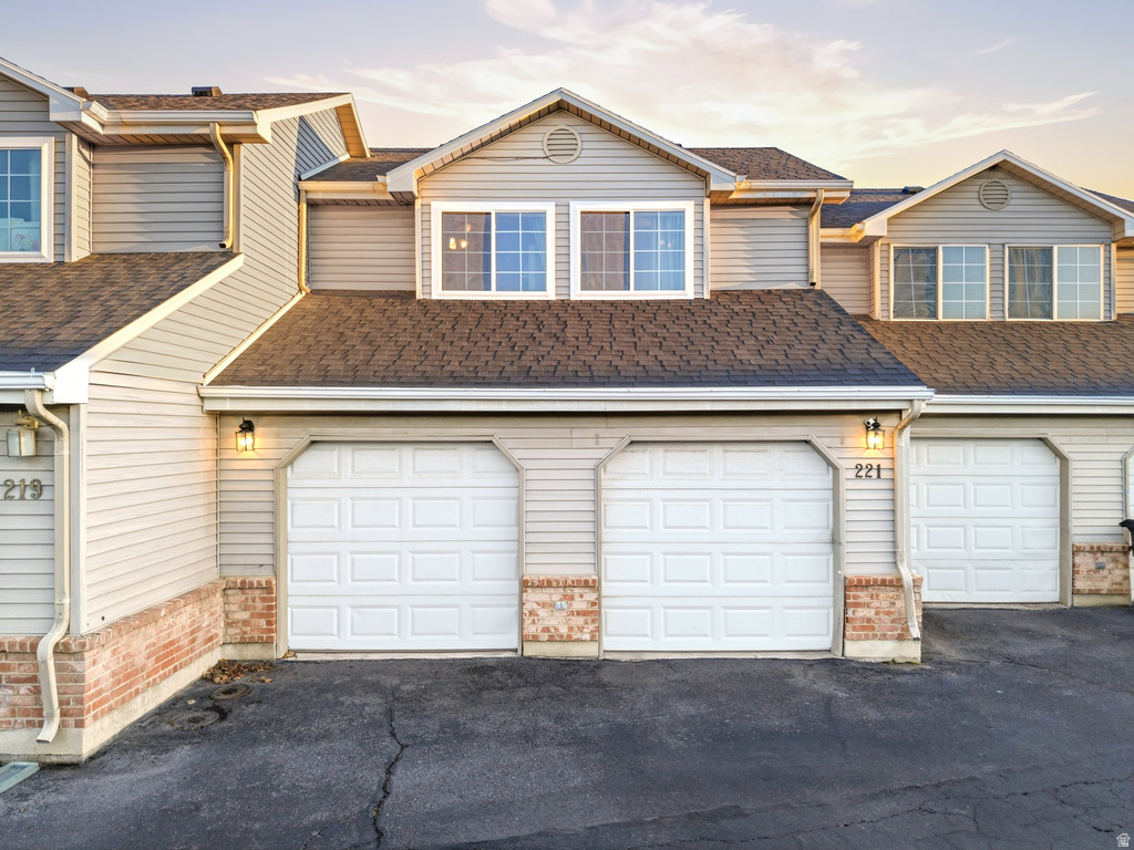 221 S MAJESTIC MEADOWS DR Payson, UT 84651