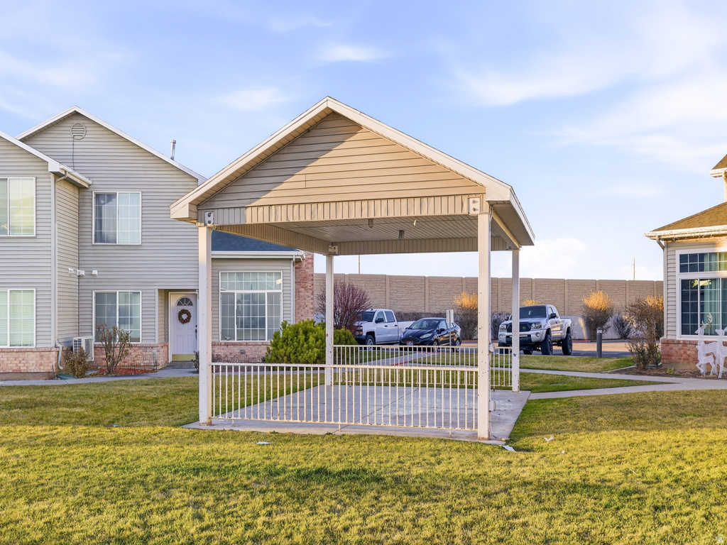 221 S MAJESTIC MEADOWS DR Payson, UT 84651