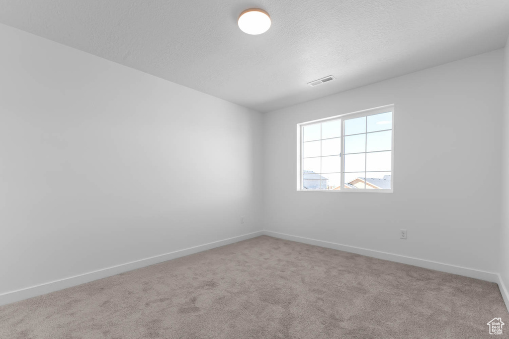 8211 W DIAMOND PEAK WAY Magna, UT 84044