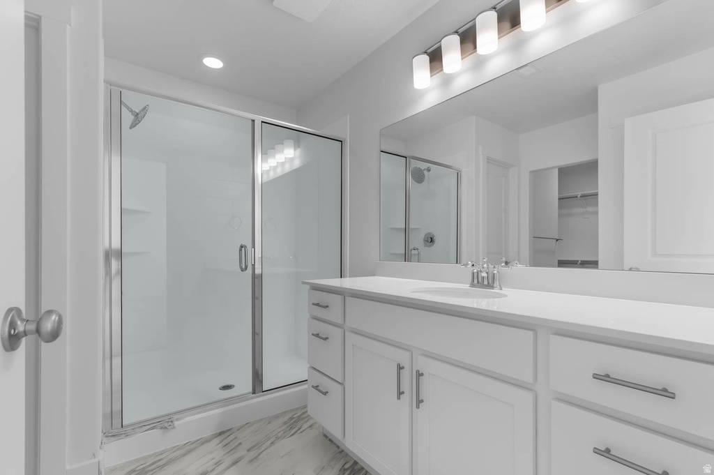 8211 W DIAMOND PEAK WAY Magna, UT 84044