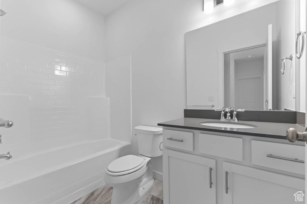 8225 W DIAMOND PEAK WAY Magna, UT 84044