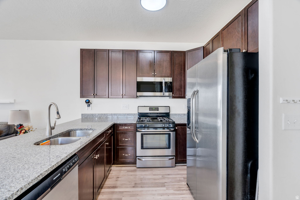 14926 S THUNDER HORSE DR Bluffdale, UT 84065