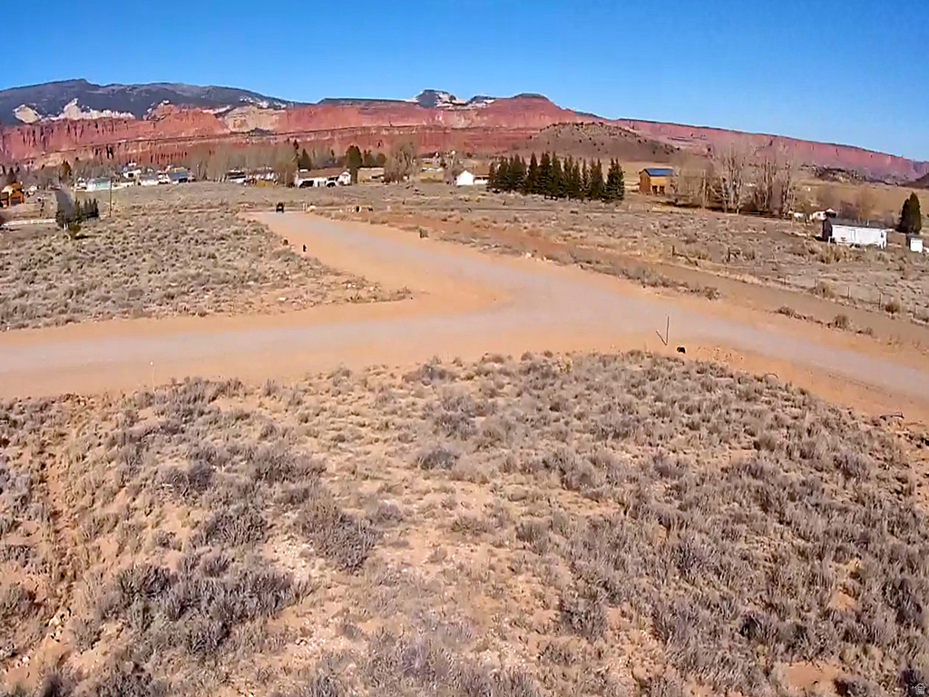 140 E TEASDALE RD Teasdale, UT 84773