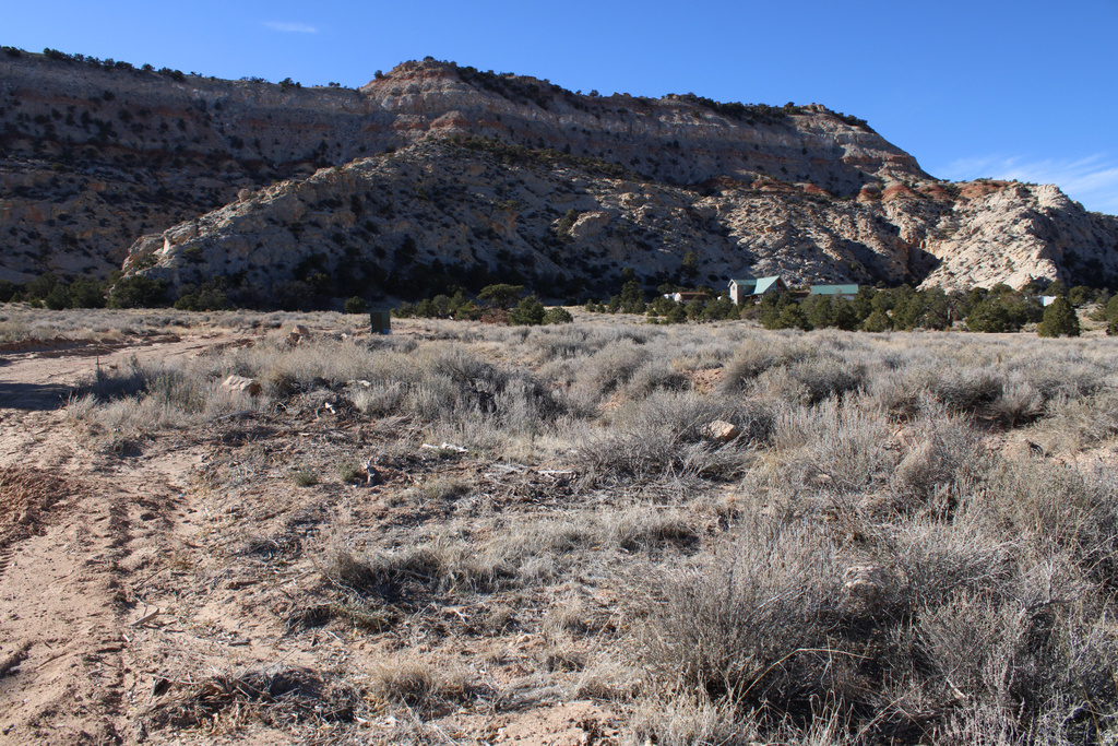 140 E TEASDALE RD Teasdale, UT 84773