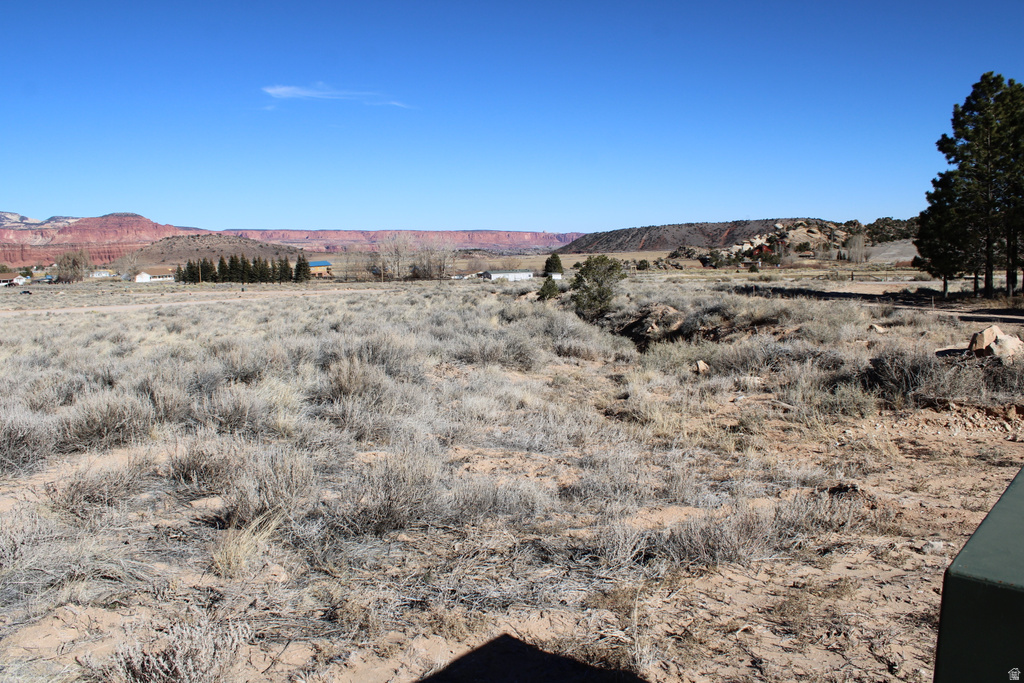 140 E TEASDALE RD Teasdale, UT 84773