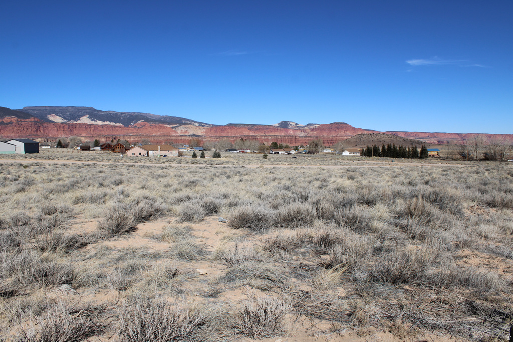 140 E TEASDALE RD Teasdale, UT 84773