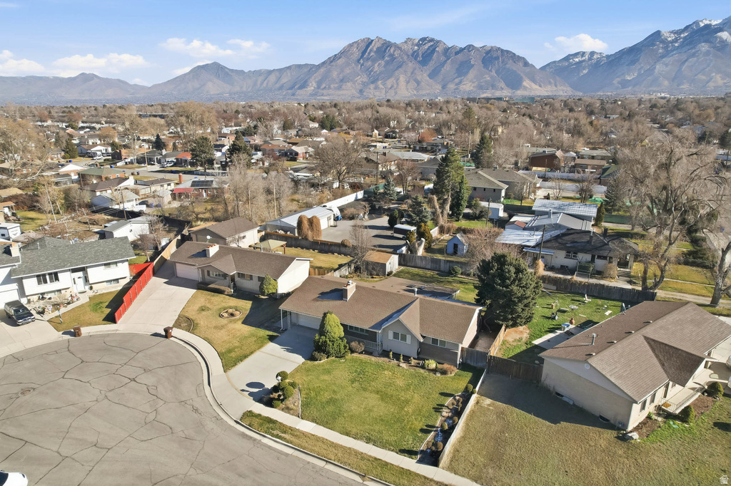 7479 S RANDALL CIR Midvale, UT 84047