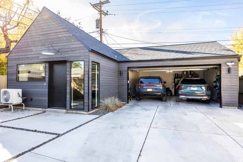 738 S GREEN ST Salt Lake City, UT 84102