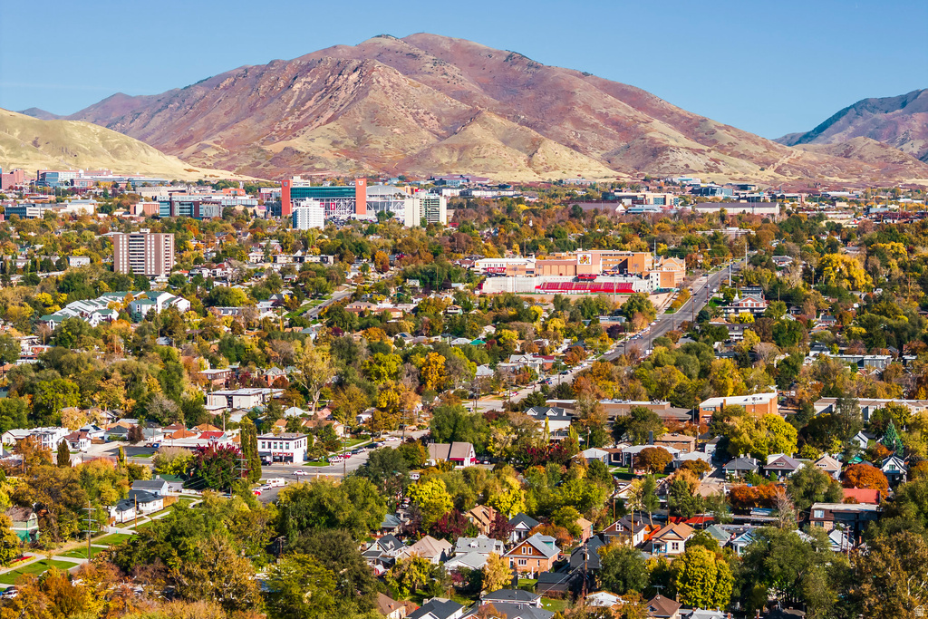 738 S GREEN ST Salt Lake City, UT 84102