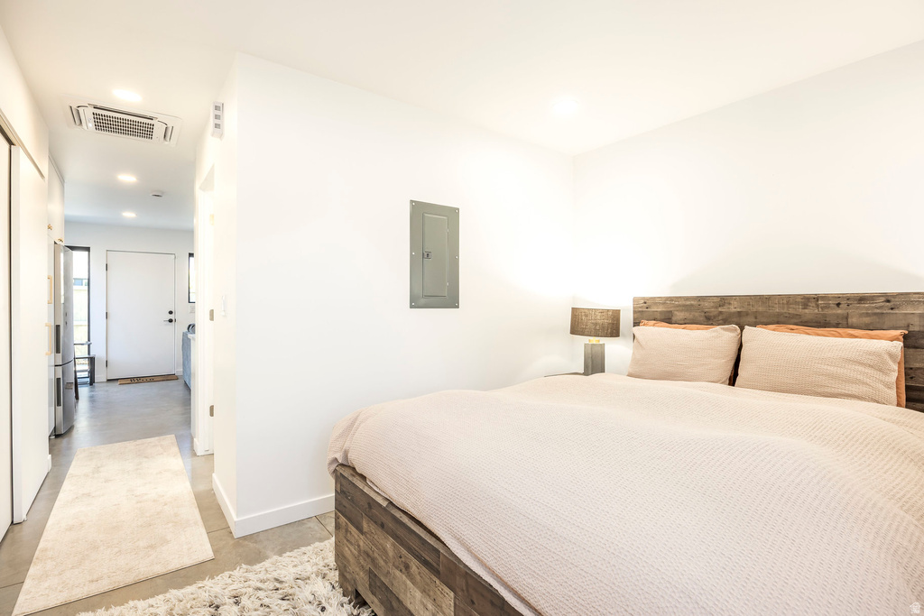 738 S GREEN ST Salt Lake City, UT 84102