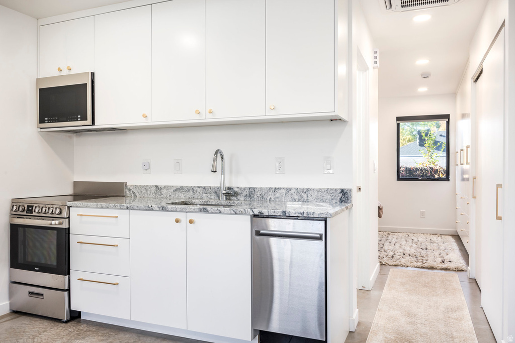 738 S GREEN ST Salt Lake City, UT 84102