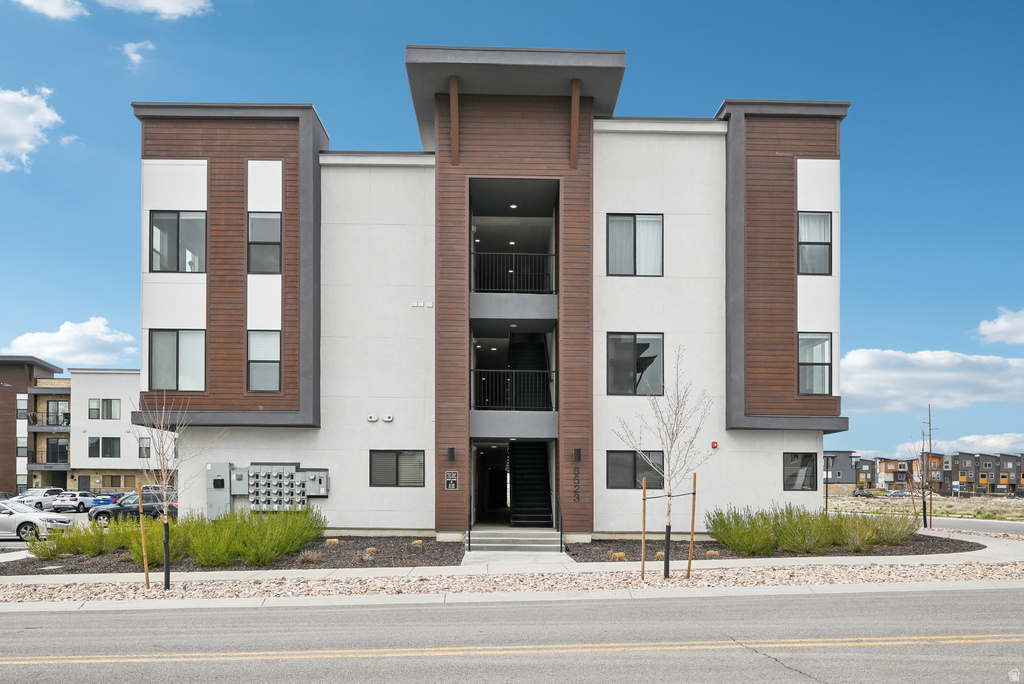 6523 SERVICEBERRY DR #A304 Park City, UT 84098