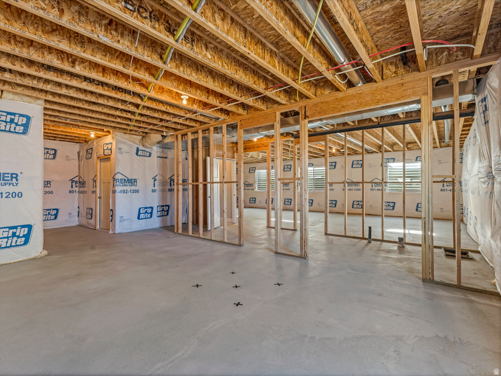 6651 W SKY BIRD CIR Herriman, UT 84096