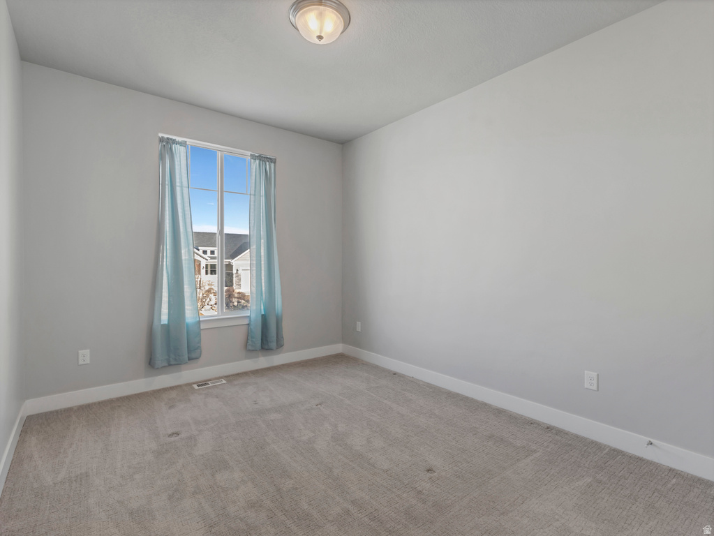 6651 W SKY BIRD CIR Herriman, UT 84096