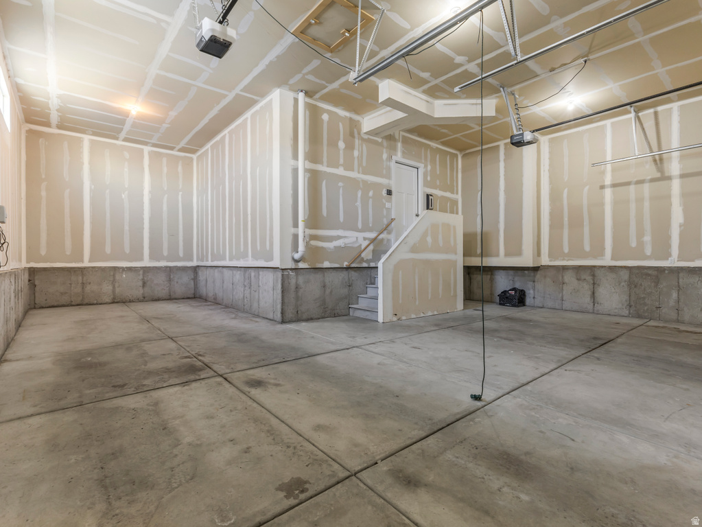 6651 W SKY BIRD CIR Herriman, UT 84096