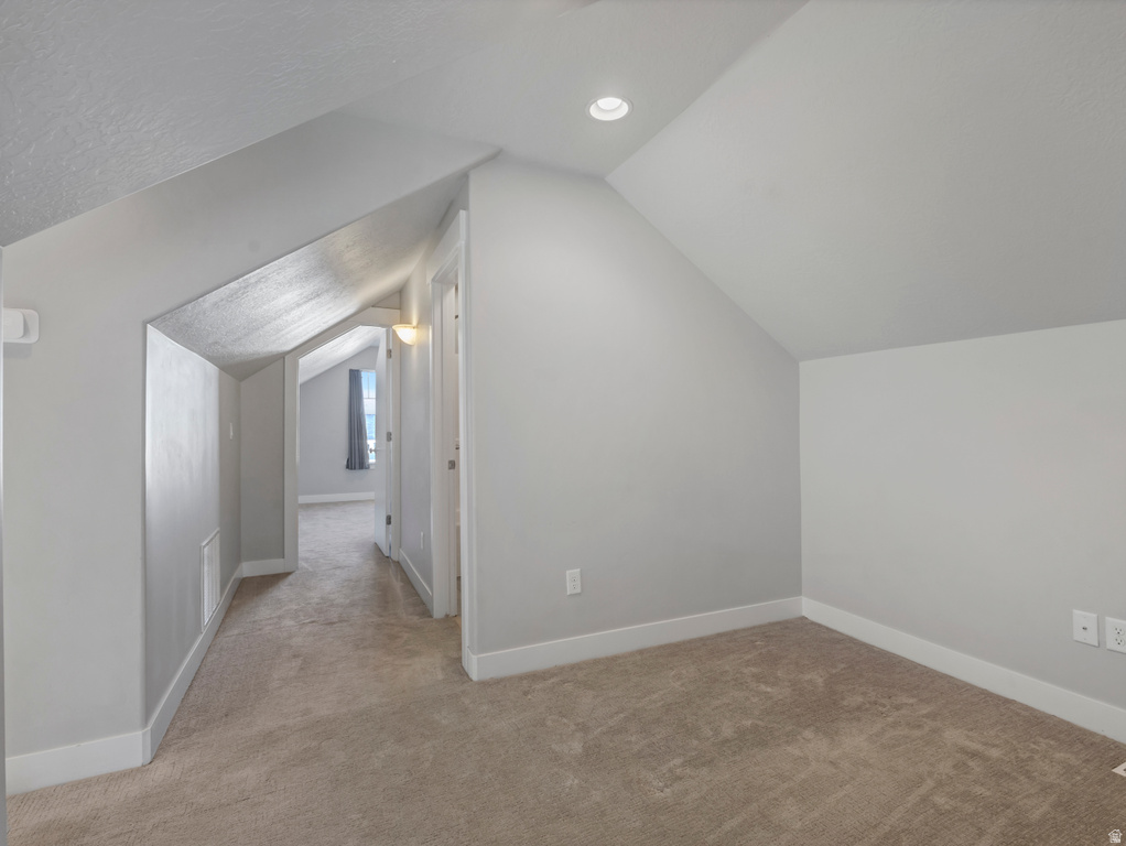 6651 W SKY BIRD CIR Herriman, UT 84096