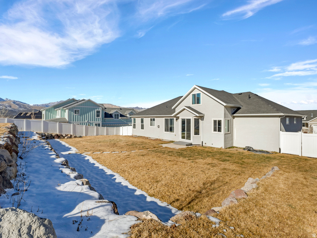 6651 W SKY BIRD CIR Herriman, UT 84096