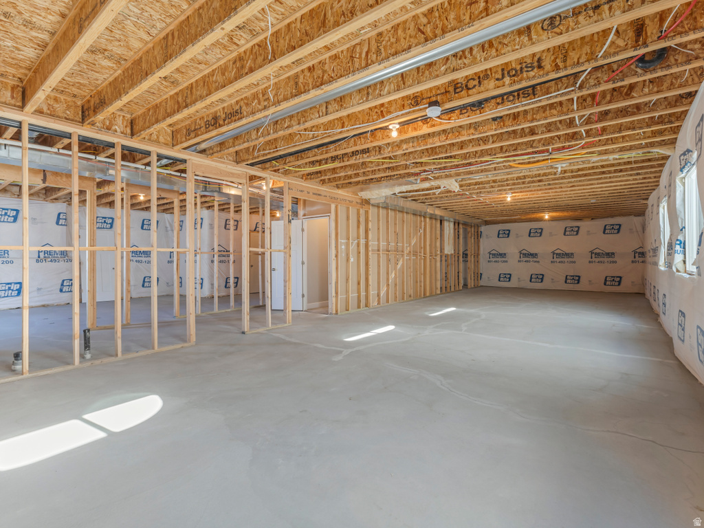 6651 W SKY BIRD CIR Herriman, UT 84096