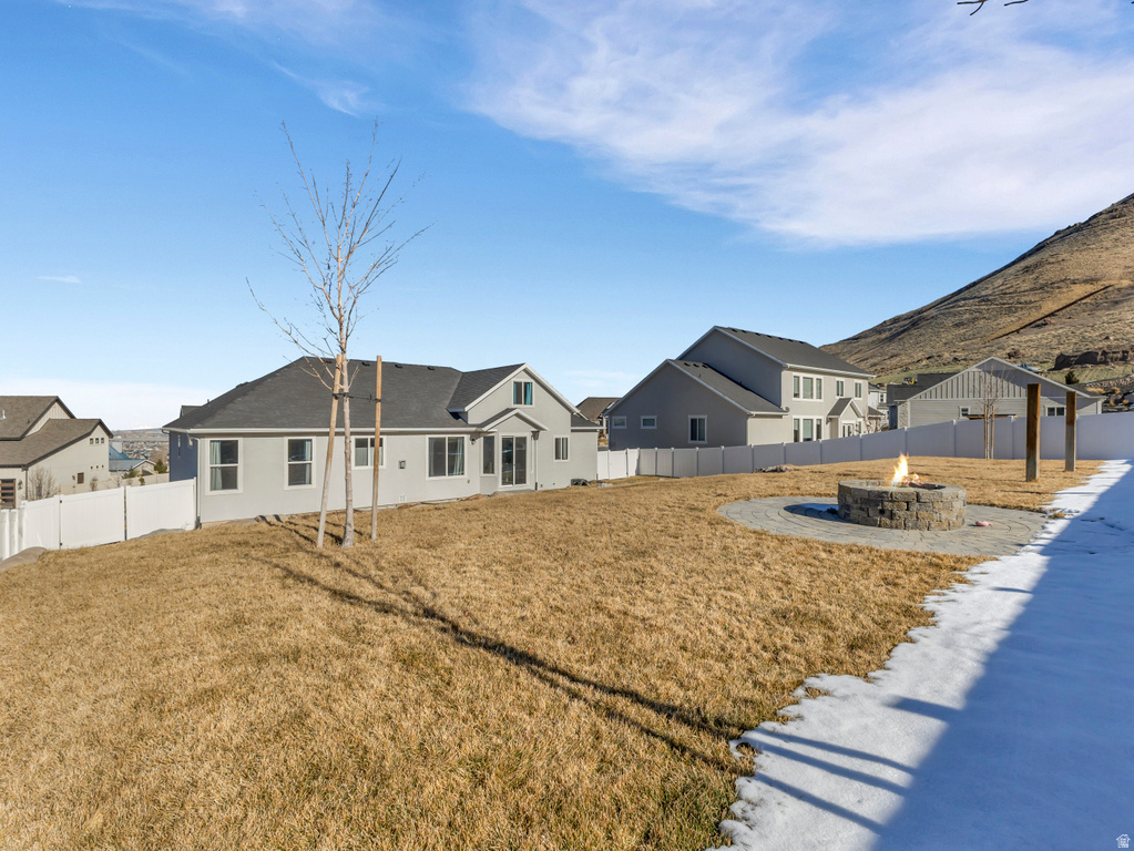 6651 W SKY BIRD CIR Herriman, UT 84096