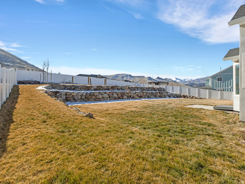 6651 W SKY BIRD CIR Herriman, UT 84096