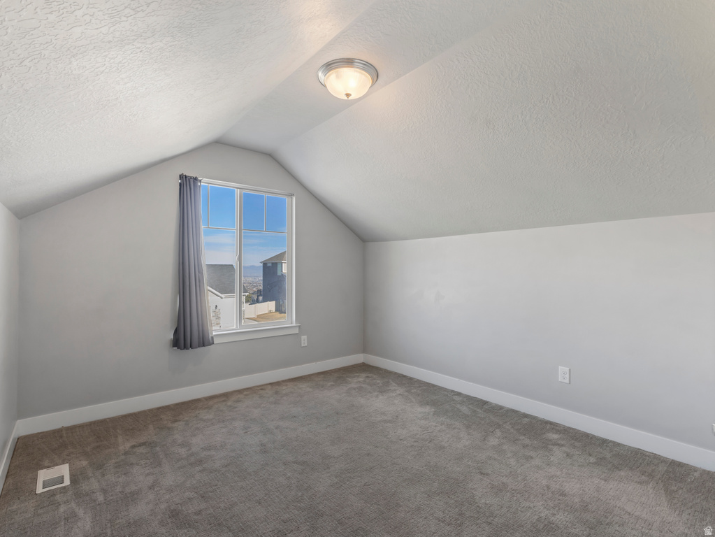 6651 W SKY BIRD CIR Herriman, UT 84096