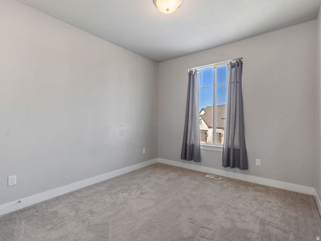 6651 W SKY BIRD CIR Herriman, UT 84096