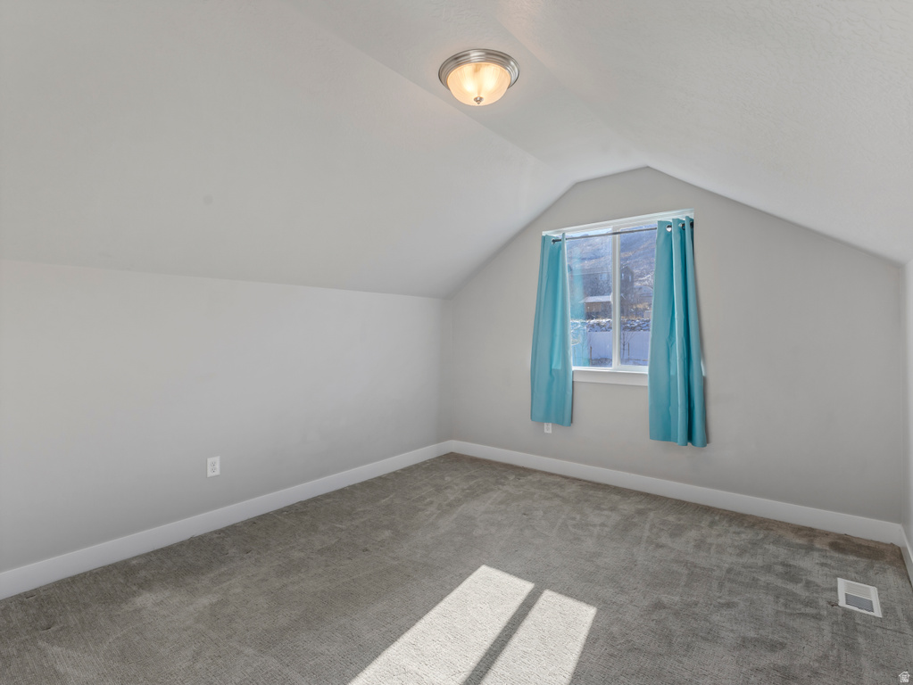 6651 W SKY BIRD CIR Herriman, UT 84096