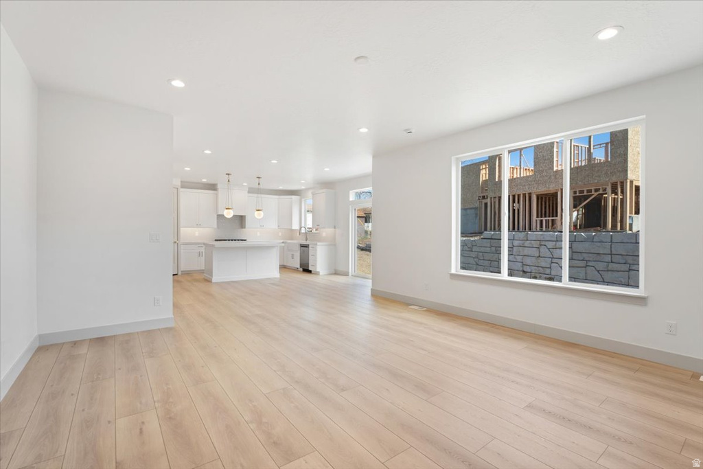 295 E 2050 S #1 Bountiful, UT 84010