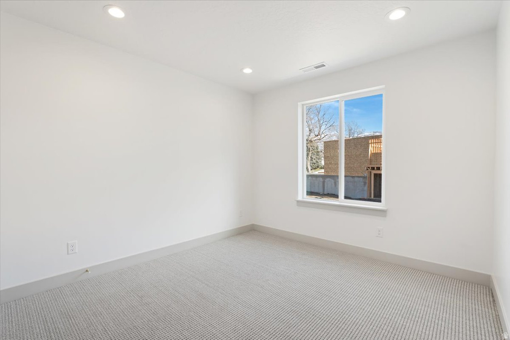 295 E 2050 S #1 Bountiful, UT 84010