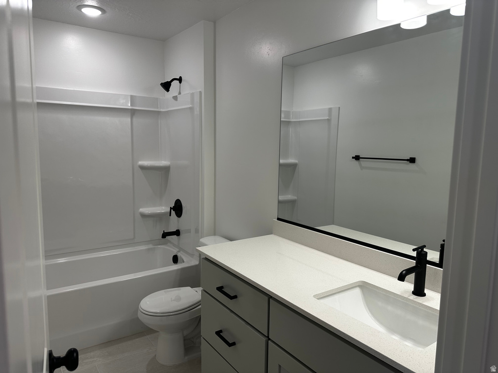 26 S MOONLIT RD Mapleton, UT 84664