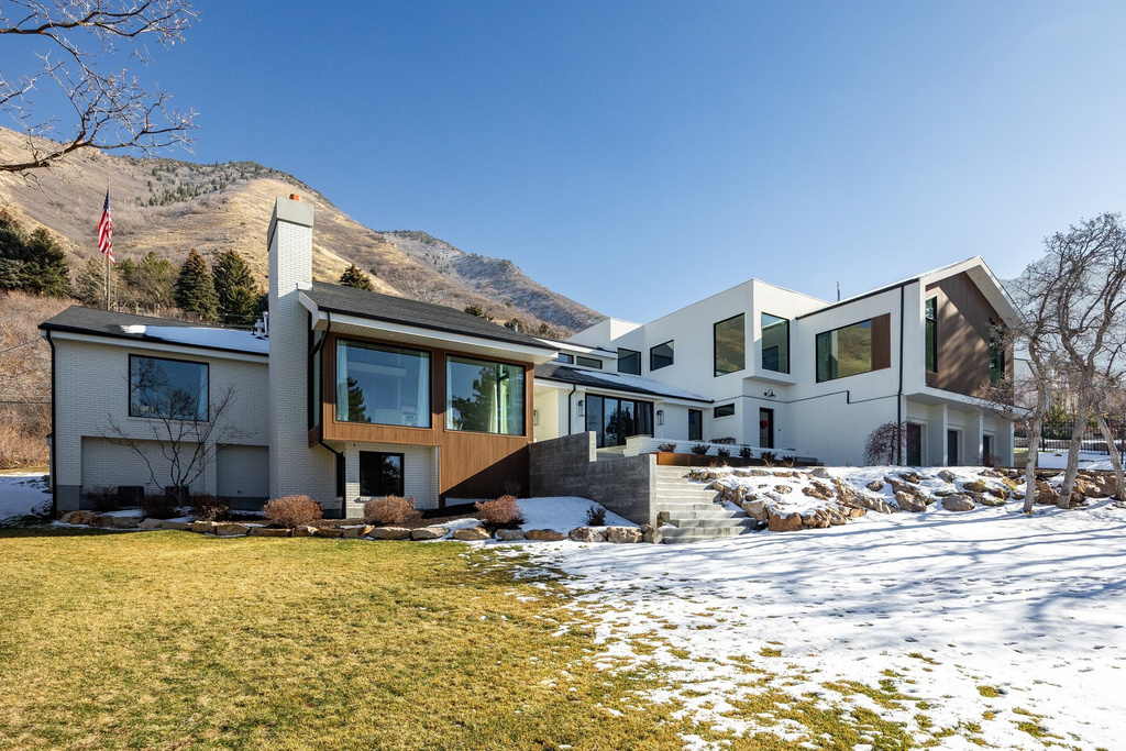 4155 S PARKVIEW DR Salt Lake City, UT 84124