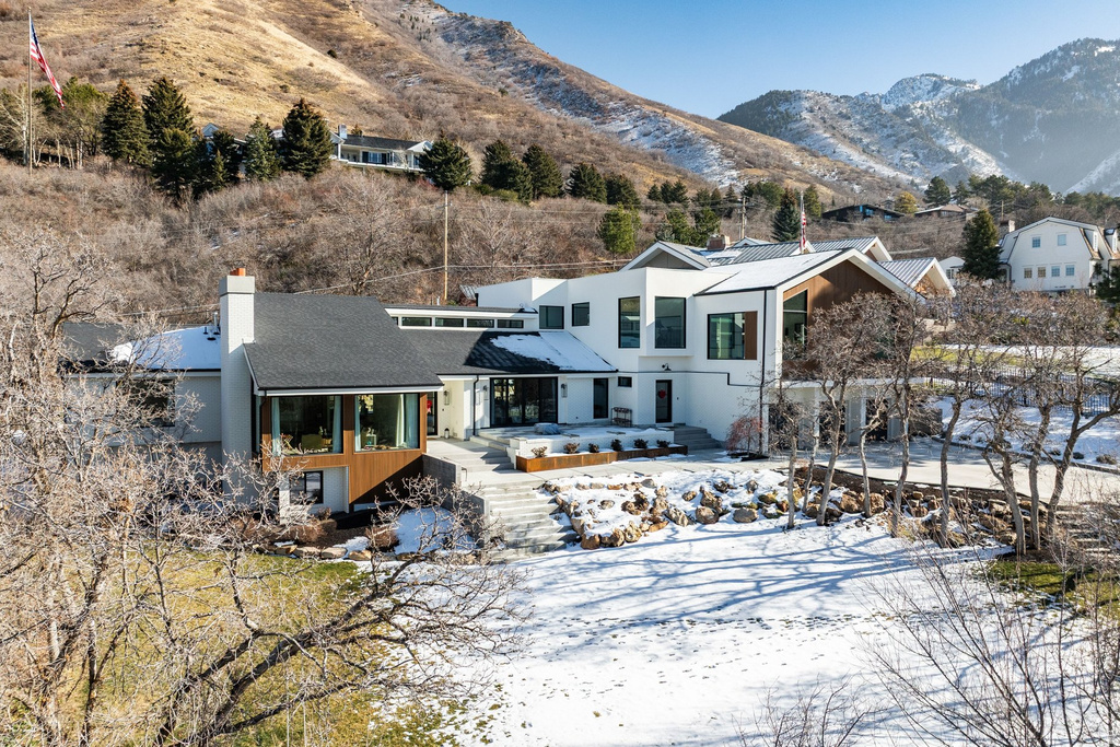 4155 S PARKVIEW DR Salt Lake City, UT 84124