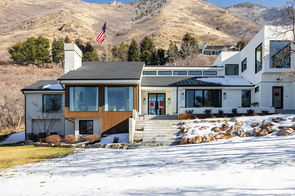 4155 S PARKVIEW DR Salt Lake City, UT 84124