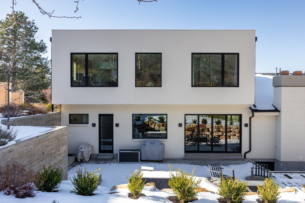 4155 S PARKVIEW DR Salt Lake City, UT 84124