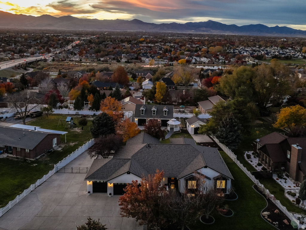 11324 S TRENT DR South Jordan, UT 84095