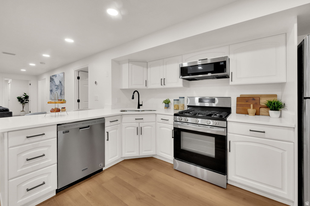 11324 S TRENT DR South Jordan, UT 84095