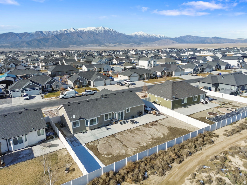 4854 N CLIFFROSE DR Eagle Mountain, UT 84005