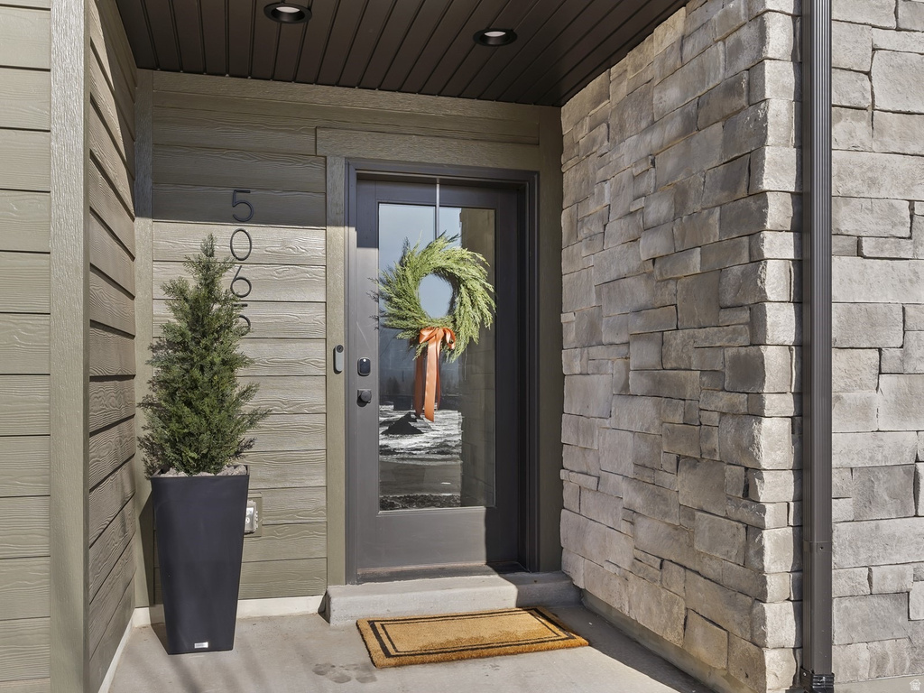 5065 W SNOW CANYON RD Mountain Green, UT 84050