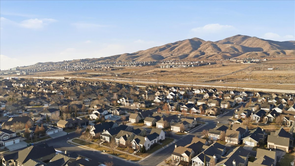 532 E 3270 N Lehi, UT 84043