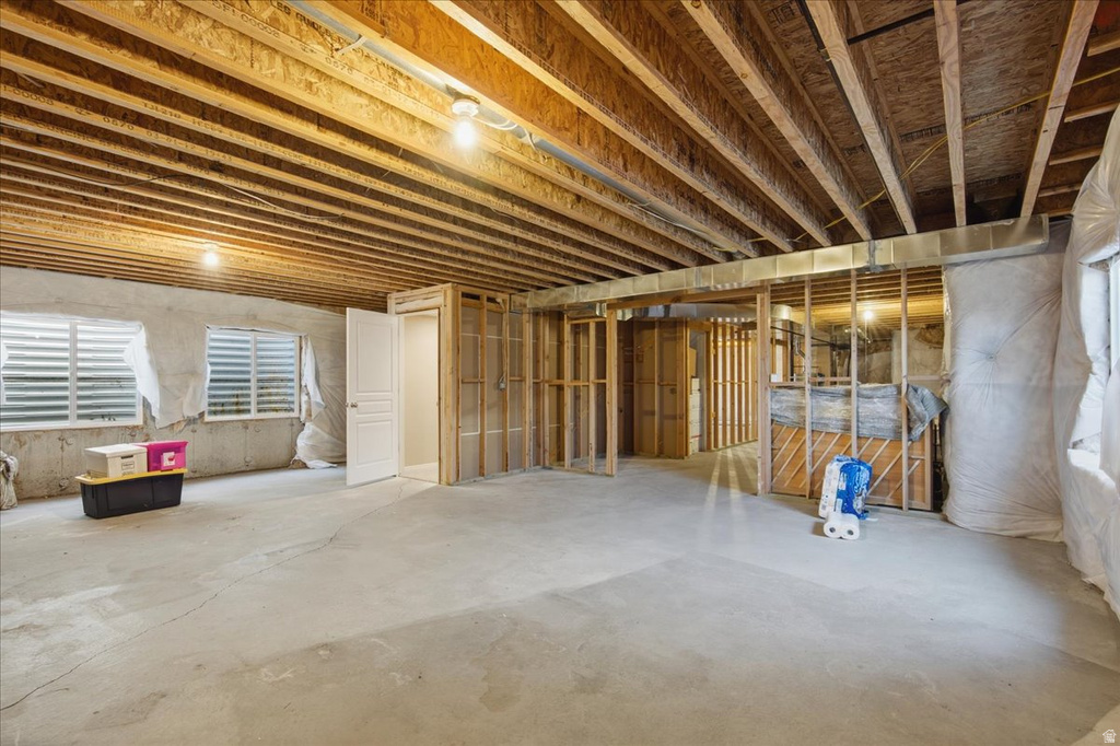 532 E 3270 N Lehi, UT 84043